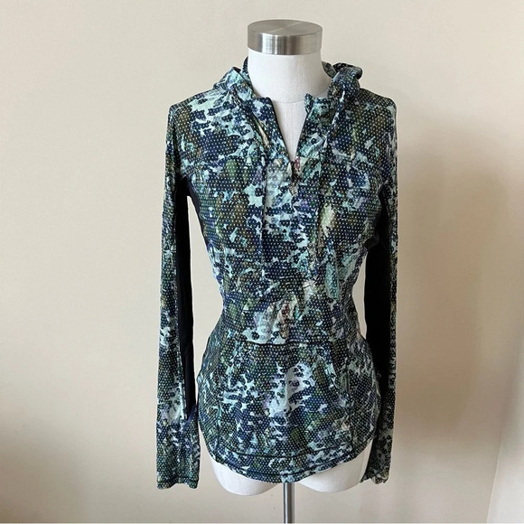 Lululemon Runbeam Hoodie Floral Sport White Multi/ Black 17877 - Picture 8 of 15